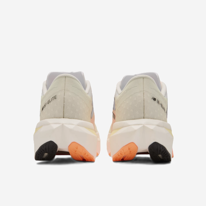 New Balance FuelCell SuperComp Elite v4 – men's running shoes